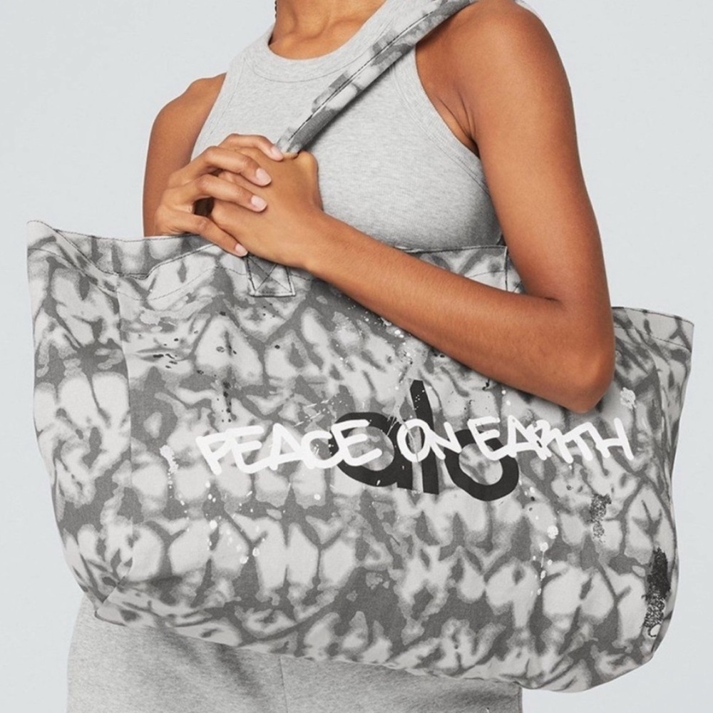 Limited edition ‘peace’ ALO yoga shopper tote